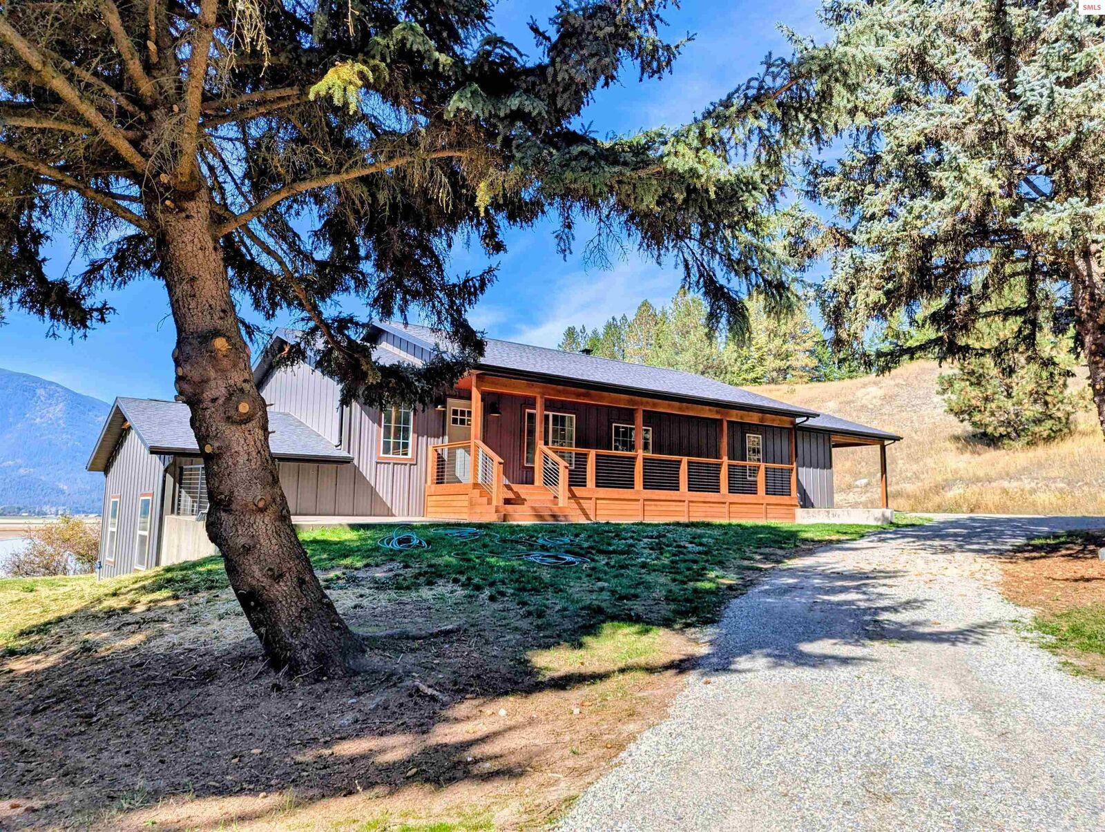 Property Photo:  2405 Deer Park Rd  ID 83805 