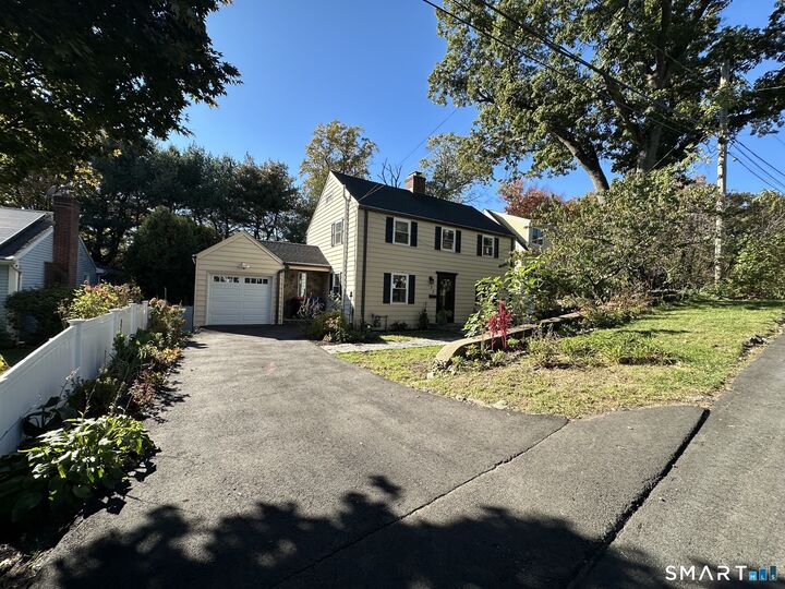 Property Photo: 23 Richmond Hill Road CT 06851