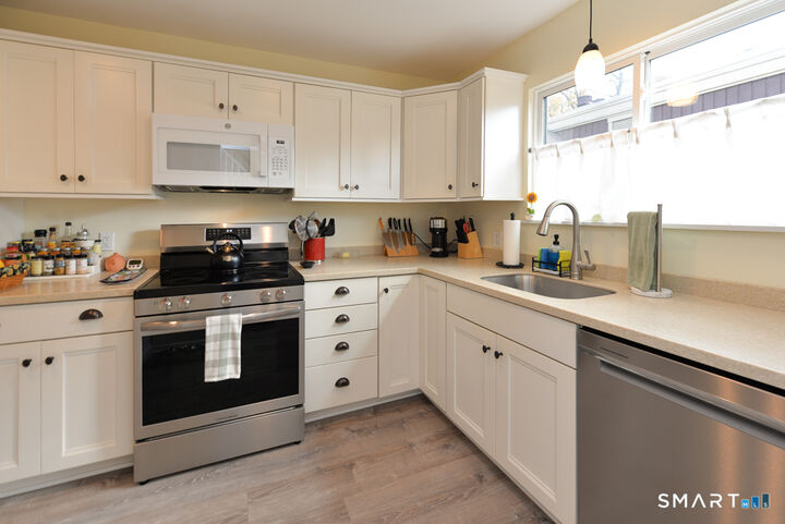 Property Photo:  247 Heritage Village C  CT 06488 