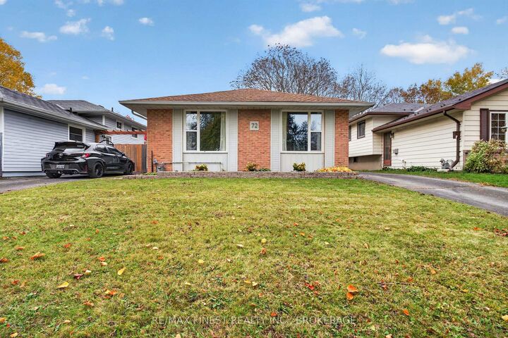Property Photo:  72 Guthrie Drive  ON K7K 5X5 