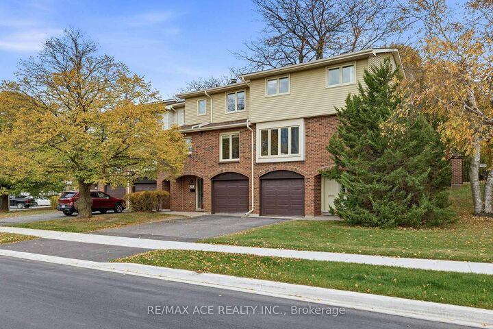 Property Photo:  115 Wright Crescent 18  ON K7L 4T8 