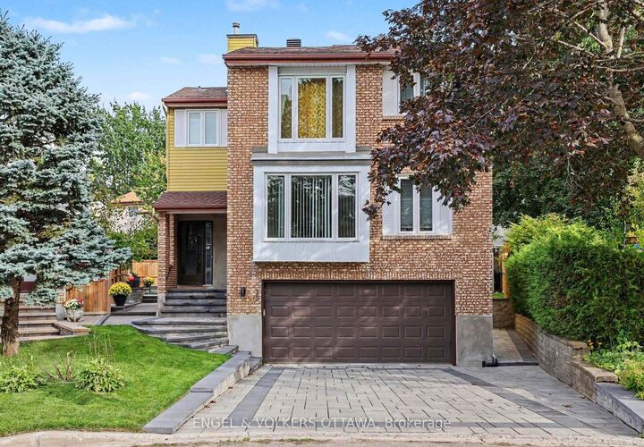 Property Photo:  15 Archer Square  ON K1V 9Y8 