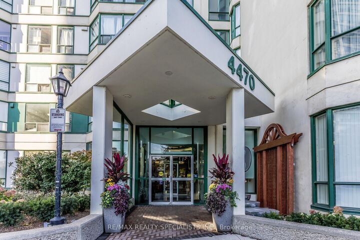 Property Photo:  4470 Tucana Court 605  ON L5R 3K8 