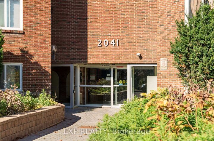 Property Photo:  2041 Arrowsmith Drive 208C  ON K1J 7V7 