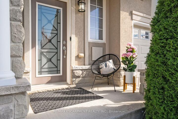 Property Photo:  94 Vinton Road  ON L9K 0G6 