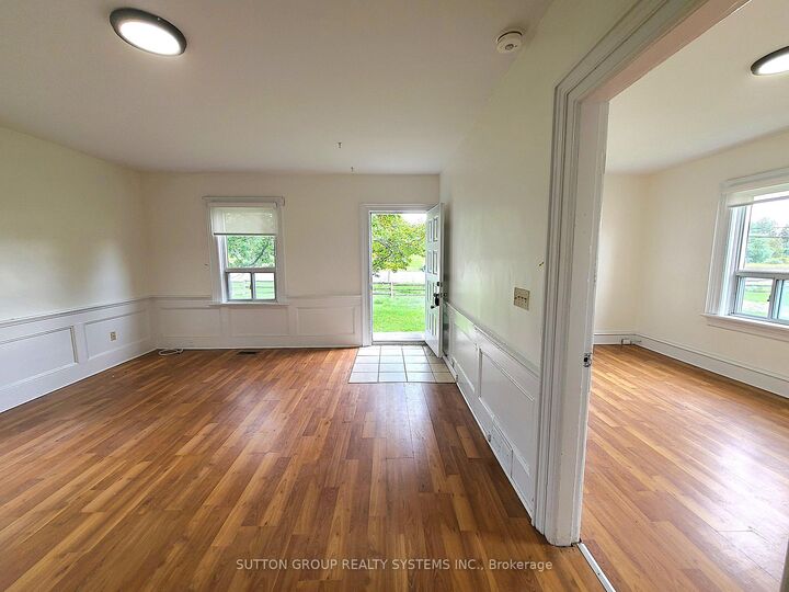 Property Photo:  798 King Road  ON L7B 1K5 