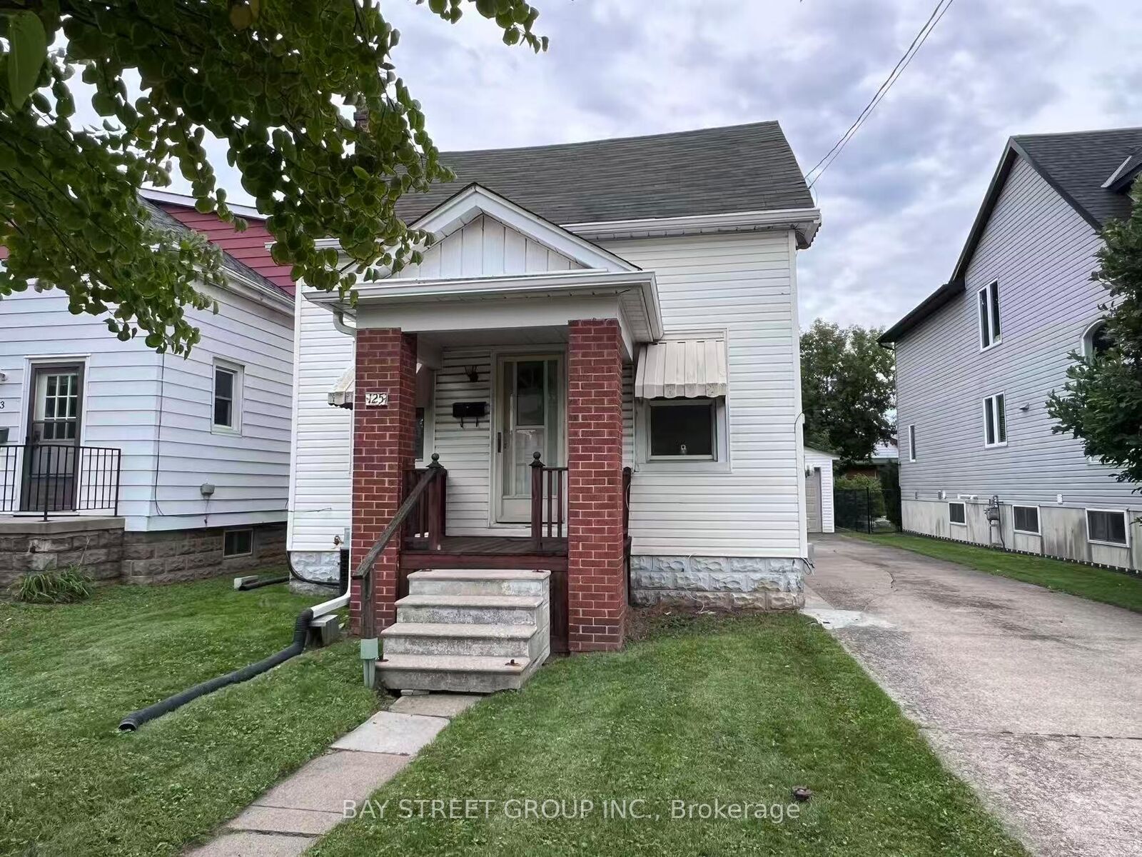 Photo de la propriété: 125 Broadway Avenue ON L8S 2W2