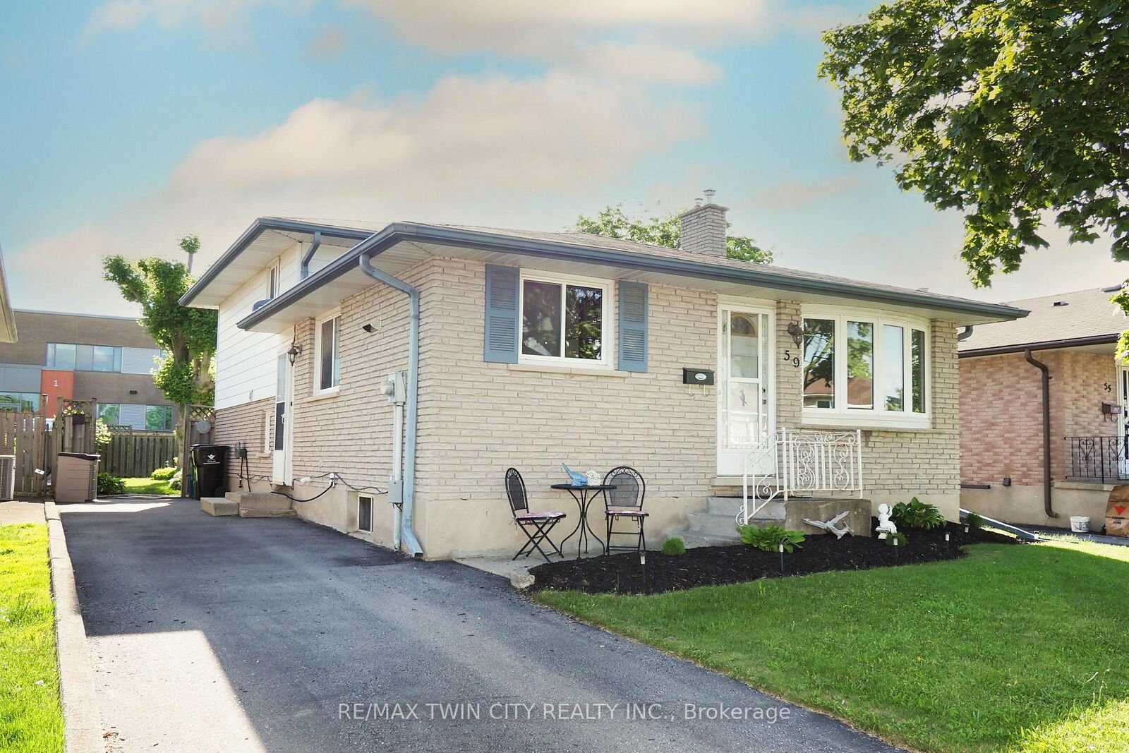 Property Photo:  59 Bakersfield Drive  ON N1R 6X8 