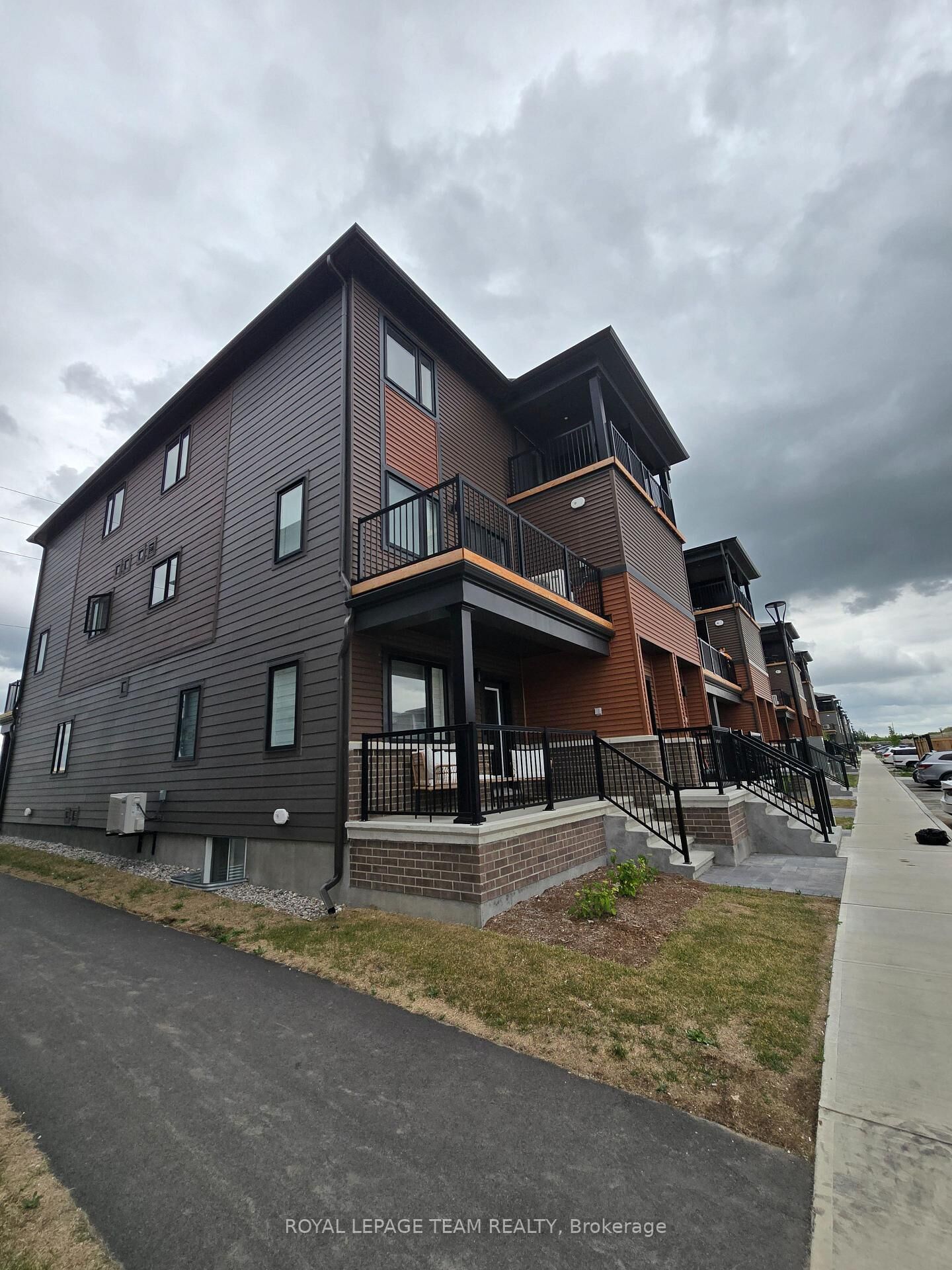 Property Photo:  502 Parnian Private N/A  ON K2J 7K6 