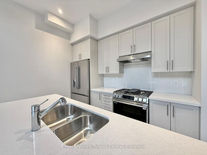 Property Photo: 111 Yvonne Crescent ON L9Y 5T9