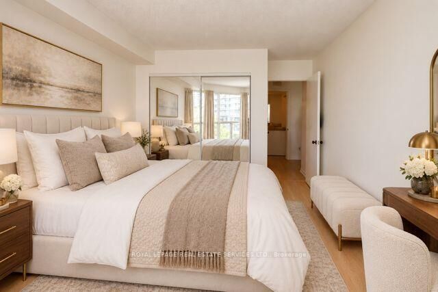 Property Photo: 2261 Lake Shore Boulevard W 605 ON M8V 3X1