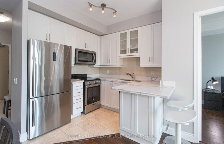 Property Photo:  60 Byng Avenue 1412  ON M2N 7K3 