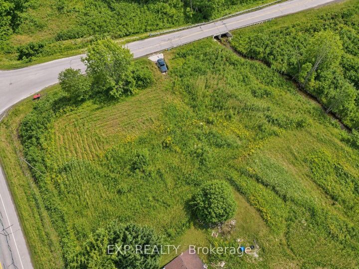 Property Photo:  Lot 24 Dingman Drive  ON N6L 1H4 