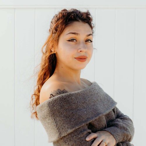 Alexis Arias, Real Estate Salesperson in Hemet, Masters