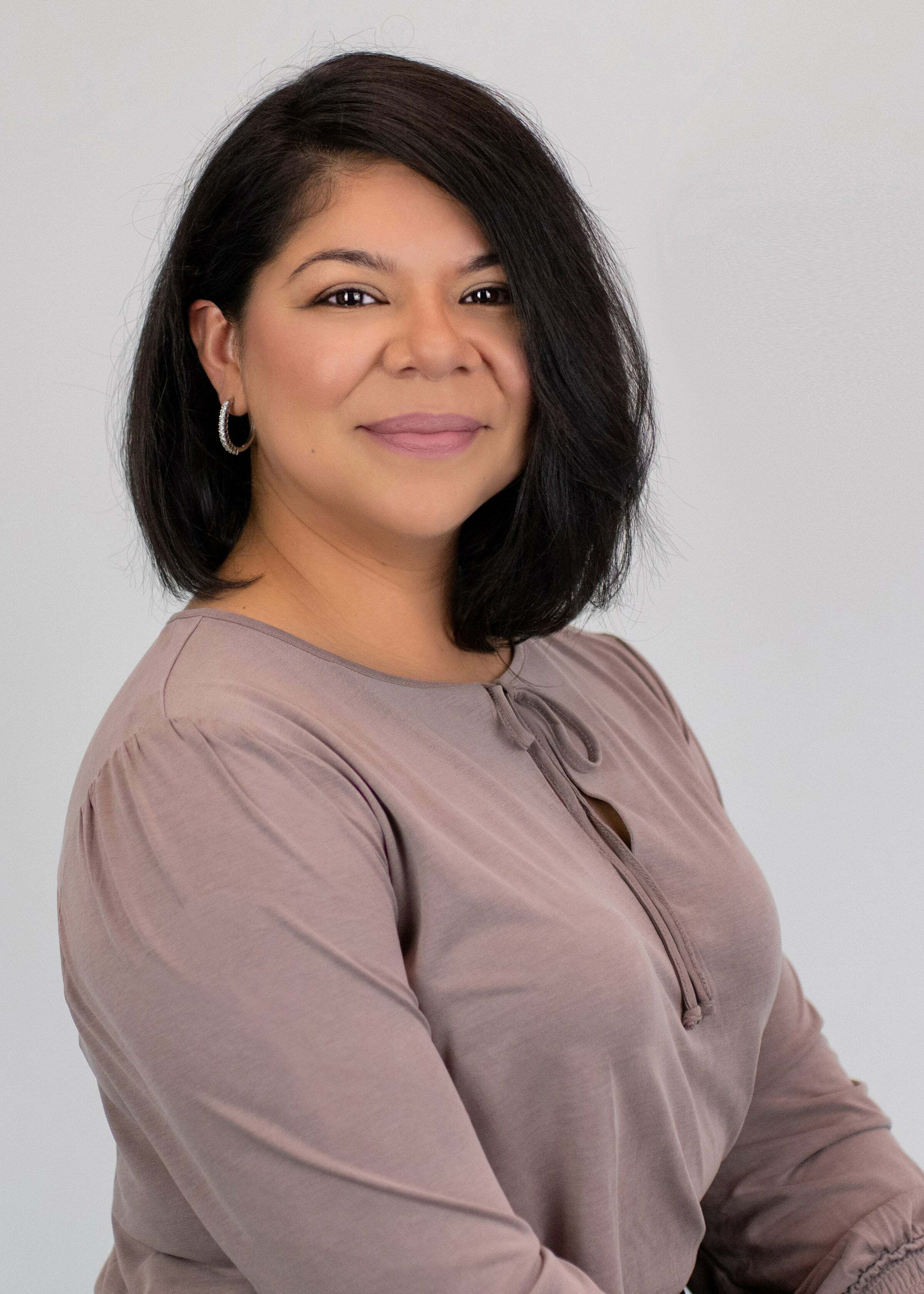 Gabriela Uvalle, Real Estate Salesperson in Richland, Tri-Cities