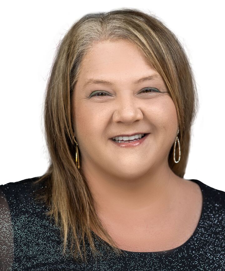 Shelly Kennedy, Real Estate Salesperson in Jacksonville, Vanguard Realty