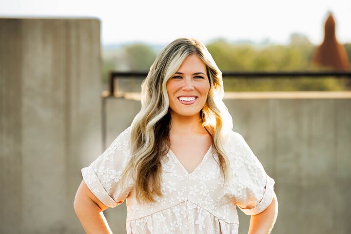 Heather Tiedman,  in Lexington, 803