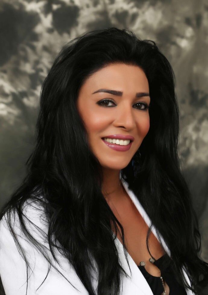 Nazita Rafiee, Real Estate Salesperson in Glendale, Hallmark Realty