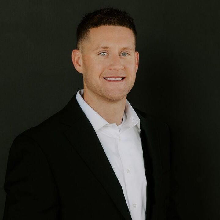 Cole Myers, Real Estate Salesperson in Ankeny, Signature Real Estate