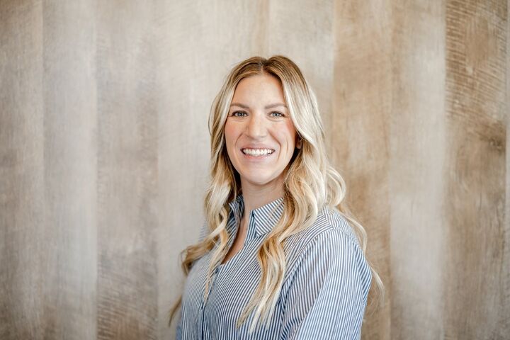 Madison Bammert, Real Estate Salesperson in Stockdale, Running S Realty