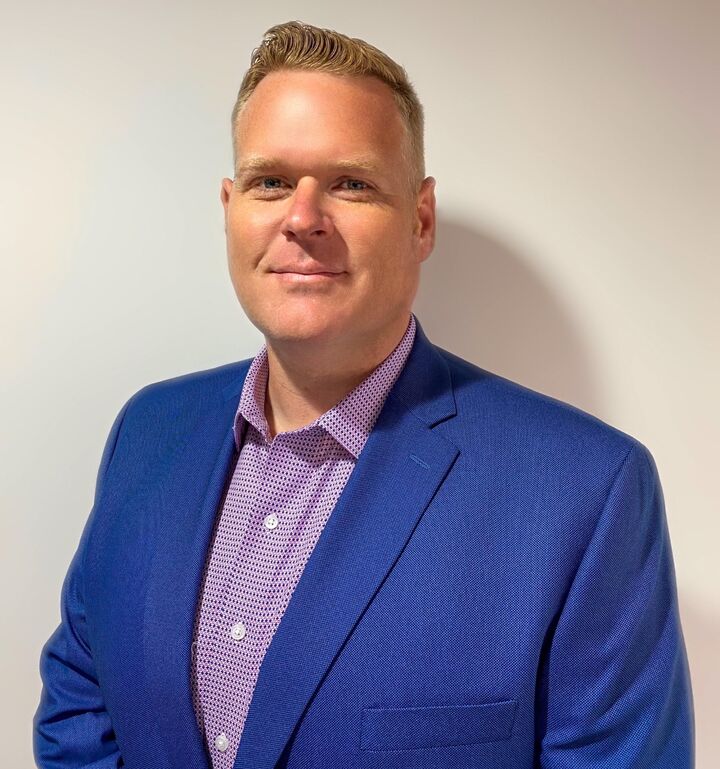 Aaron Sellers, Real Estate Salesperson in Ann Arbor, Professionals