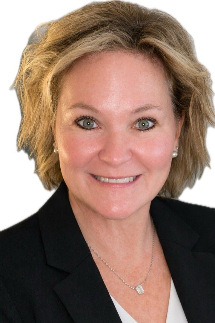Jerri Etienne, Affiliate Broker in Lawrenceburg, Southern Realty
