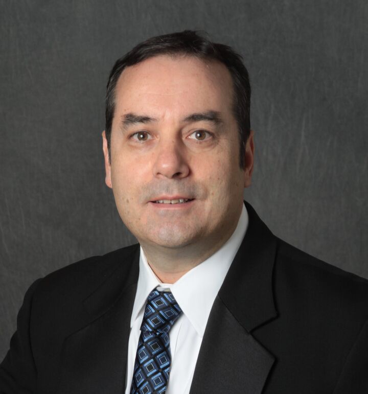 Eloy Caracuel, Real Estate Salesperson in White Plains, Elite Realty