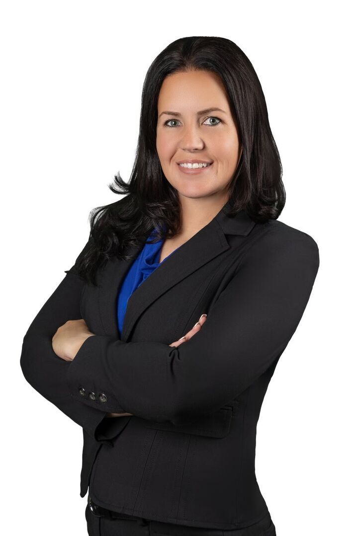 Kadee Shott, Real Estate Salesperson in Menifee, Associated Brokers Realty