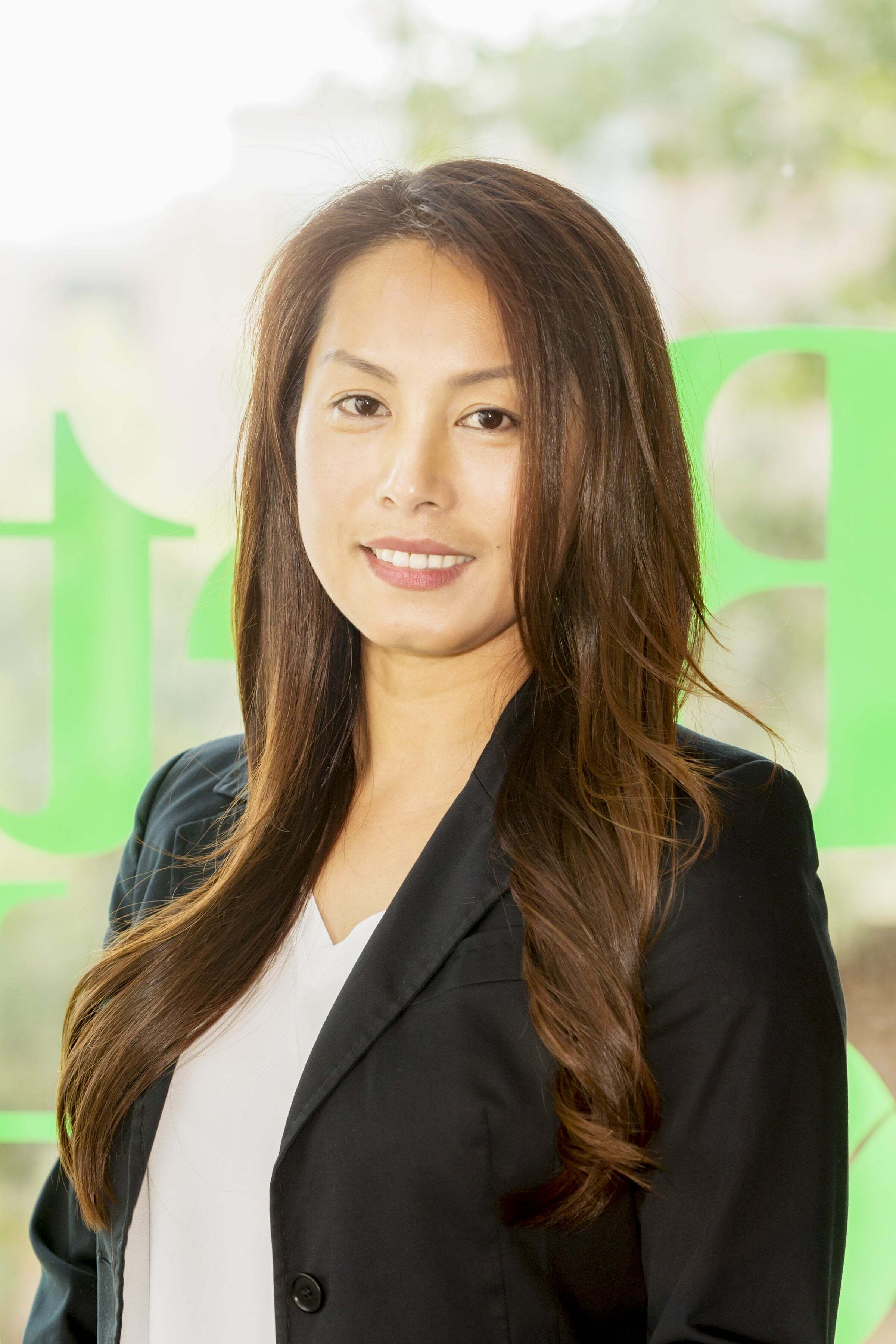 Vee Phung, Real Estate Salesperson in Falls Church, Premier