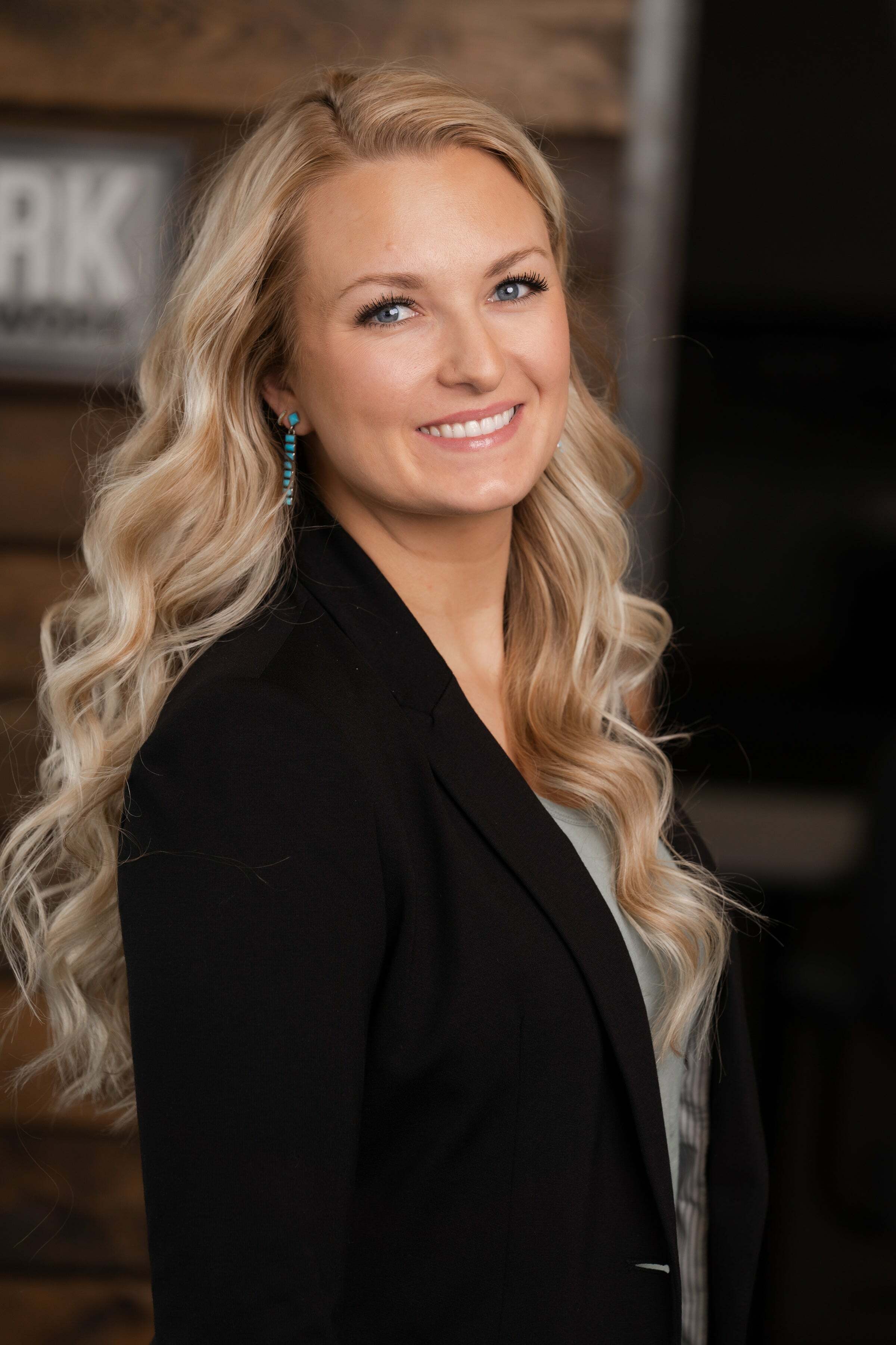 Ashley Watkins, Real Estate Salesperson in Moses Lake, Gary Mann Realty