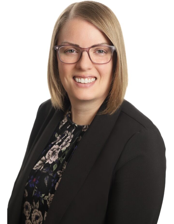 Nicole Schnare, REALTOR® in Dartmouth, CENTURY 21 Canada