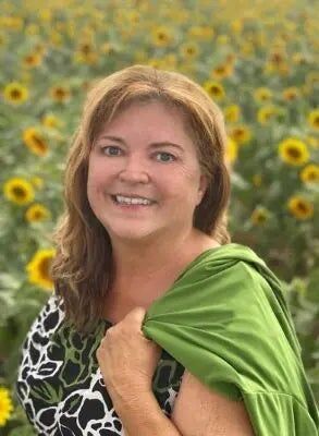 Lisa Andruscavage,  in Allentown, Valley Partners