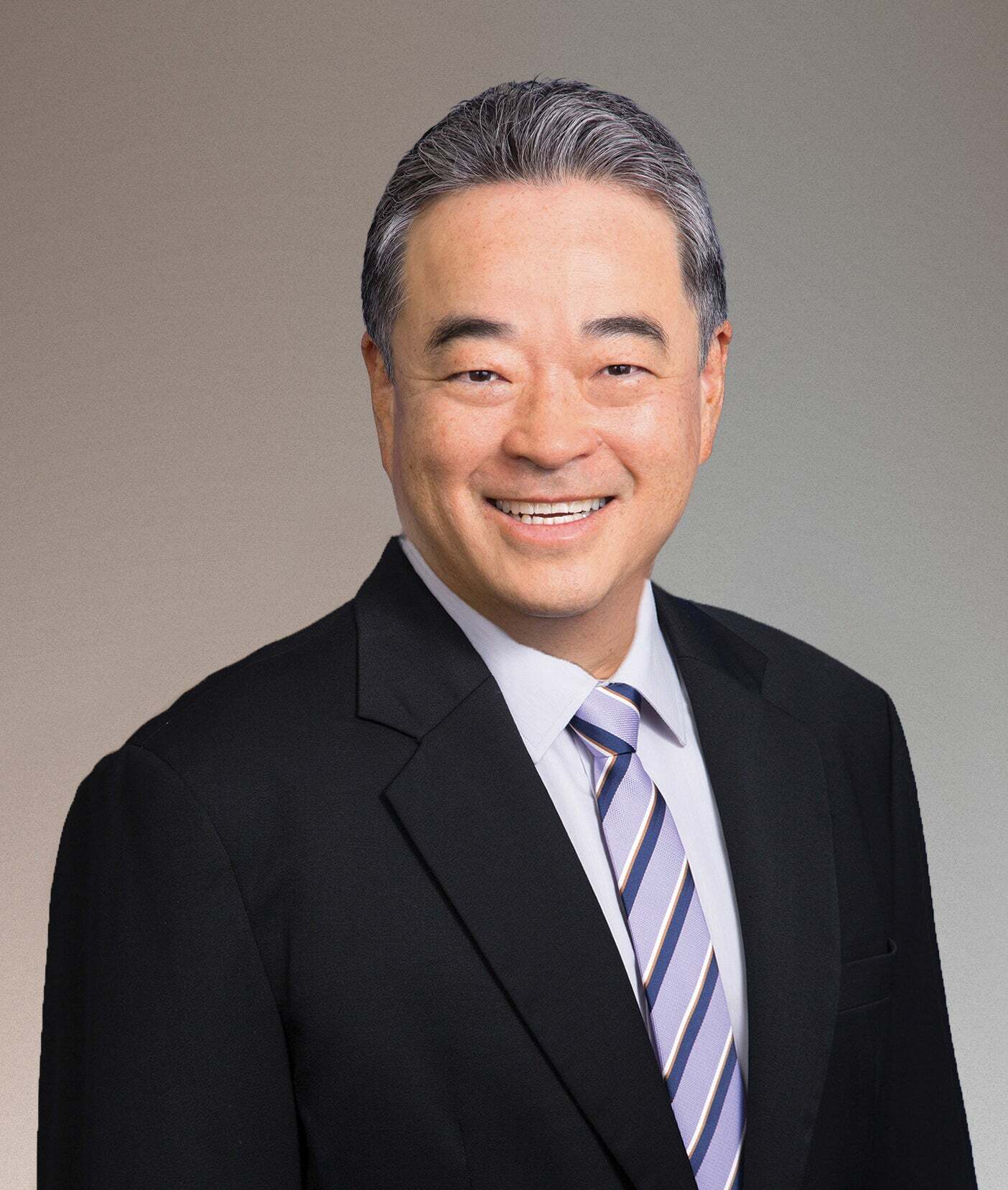 Myron Kiriu, Real Estate Broker in Honolulu, Advantage Realty