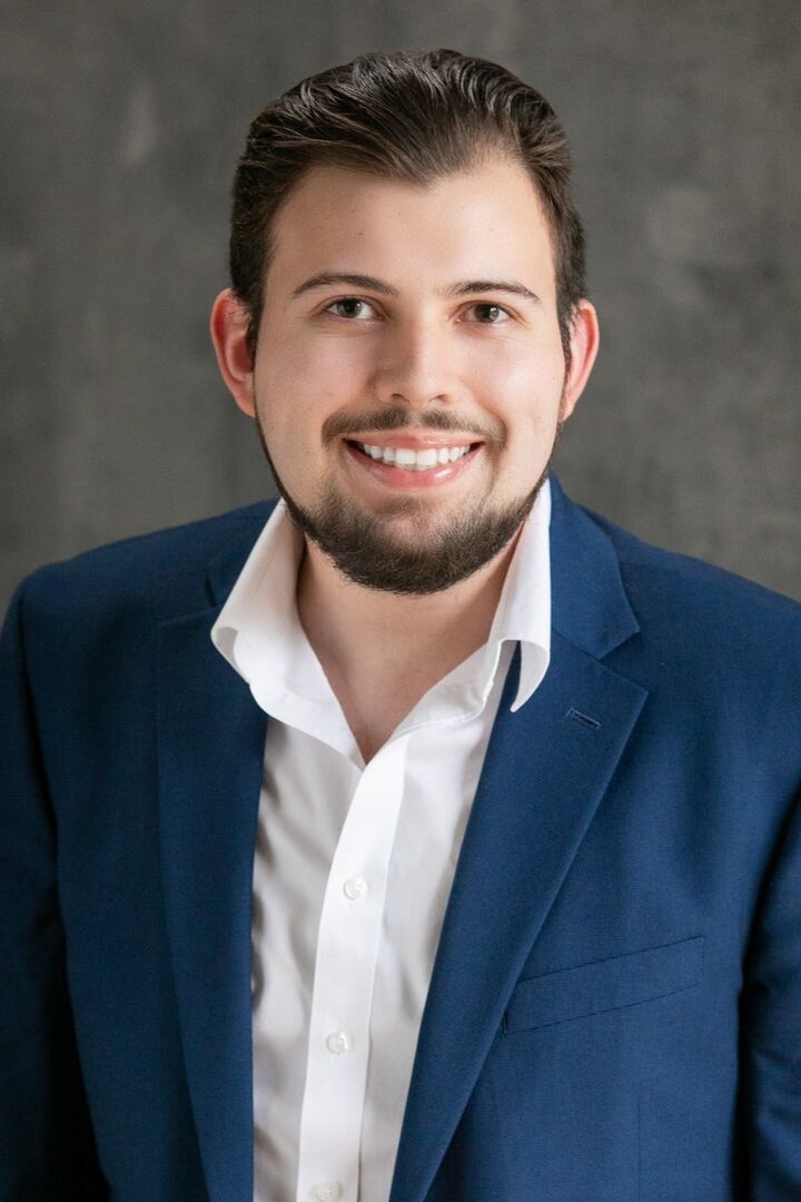 Tyler Zubkoff,  in Ann Arbor, Professionals