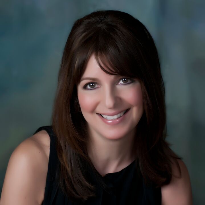 Janine Toundaian, Real Estate Salesperson in Birmingham, Professionals