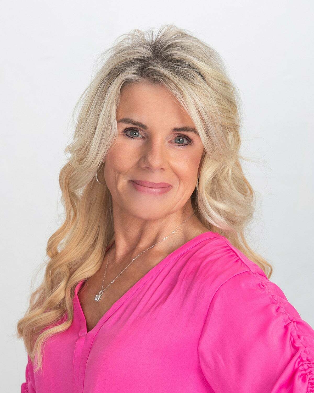 Shelly Storla, Real Estate Salesperson in Hiawatha, Graf Real Estate ERA Powered