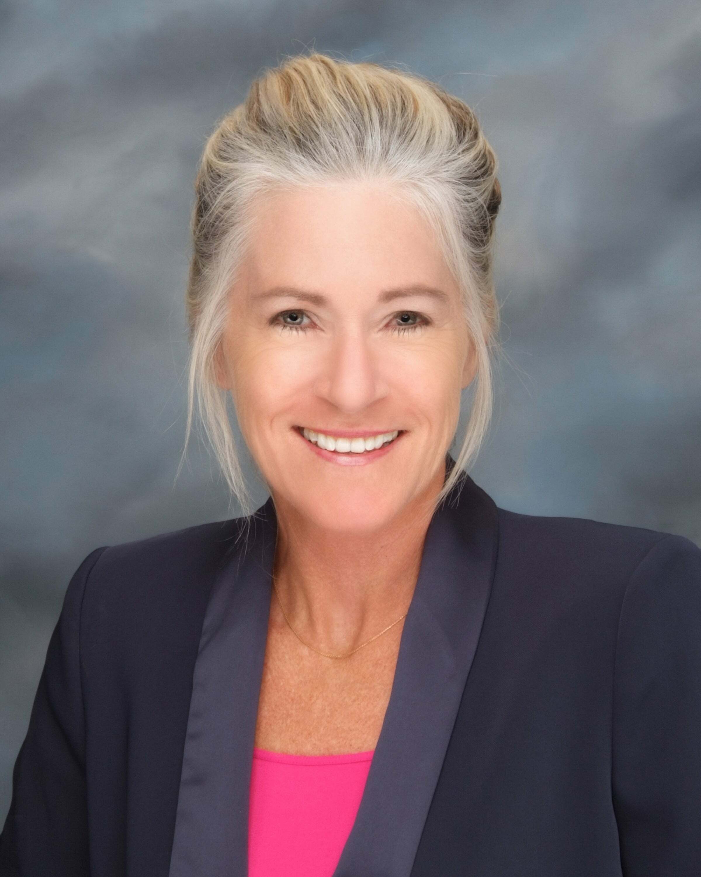 Lauren Nottage Hogan, Real Estate Salesperson in Wailuku, Advantage Realty Valley Isle
