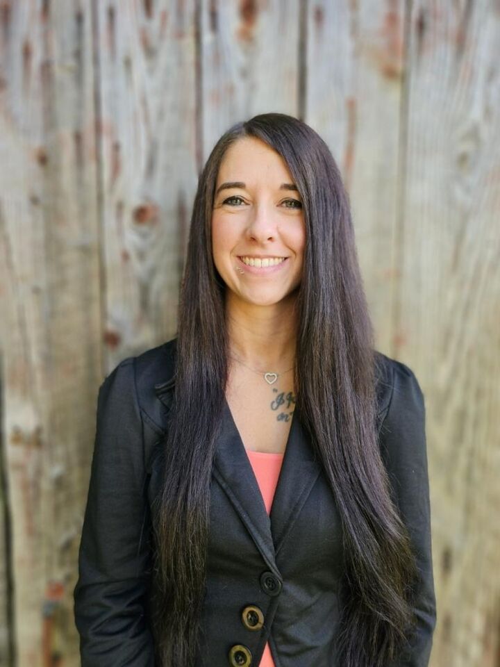 Tamantha Rector, Real Estate Broker in Weaverville, Foley Realty