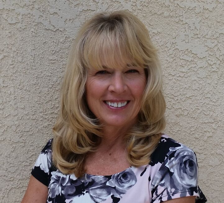 Beverly Tillman Risso, Real Estate Salesperson in Auburn, Select Real Estate, Inc.