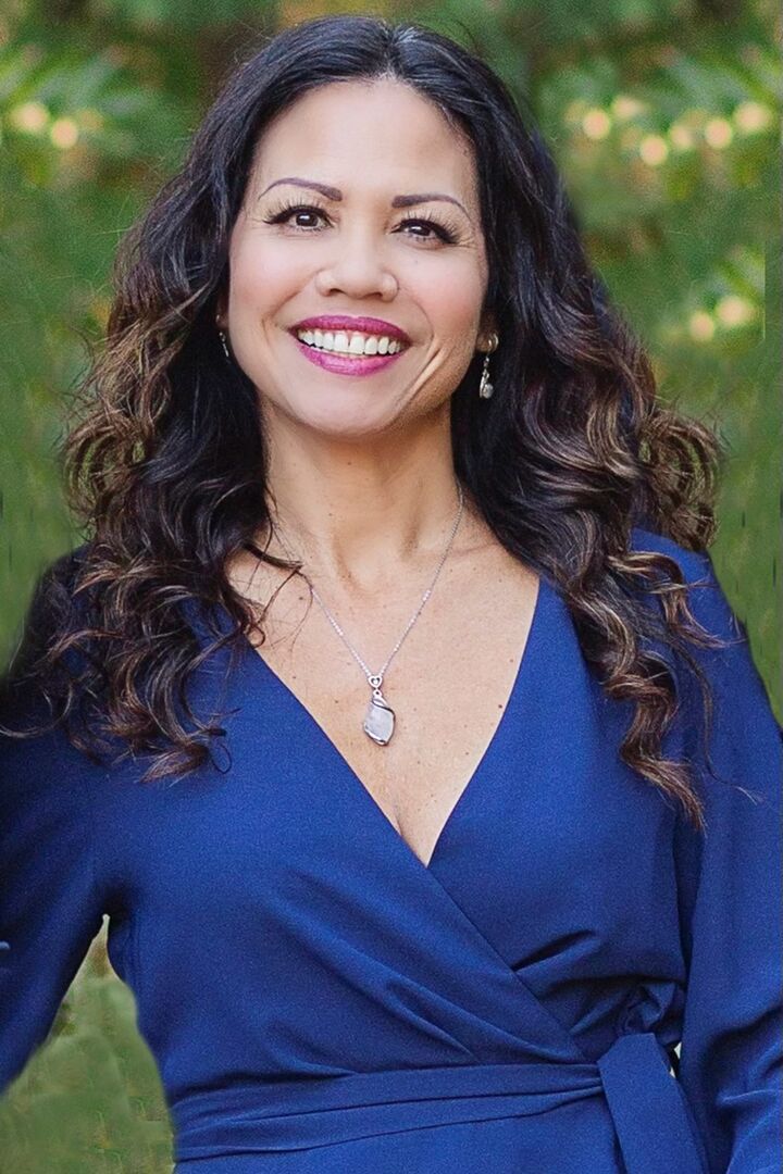 Gidget Solano, Real Estate Salesperson in Thousand Oaks, Masters