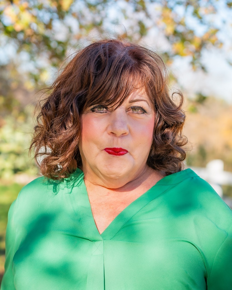 Kimberly MacDonald,  in Fremont, Reliance Partners