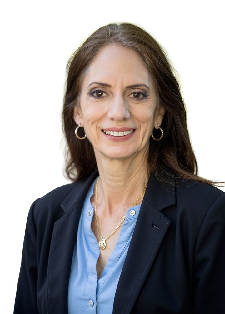 Karen Babcock,  in Marengo, New Heritage