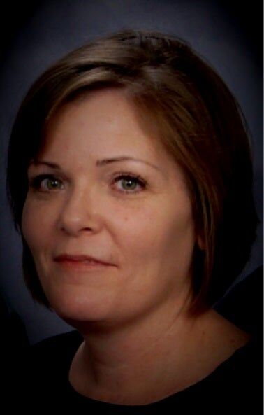 Sheri Caulfield, Real Estate Salesperson in Port Charlotte, Sunstar Realty