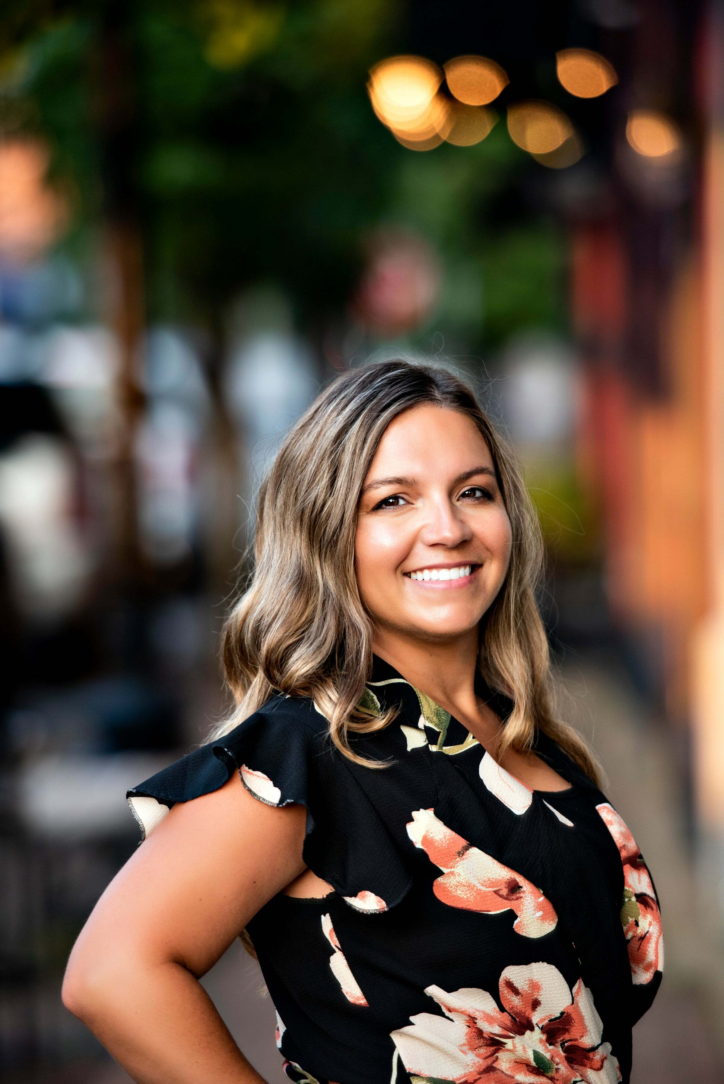 Candace Glore, Sales Associate in Farmington, Hulsey