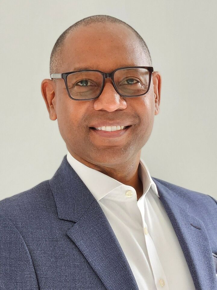 Javier Rivera,  in Saint Charles, Results Realty ERA Powered