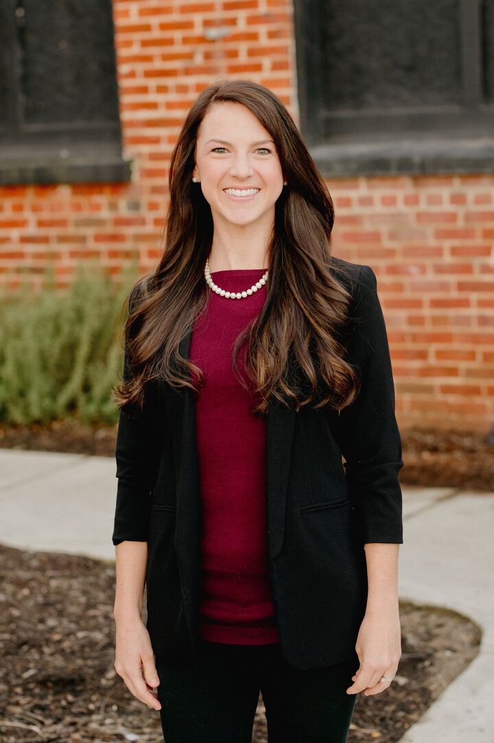 Monica Weaver, Real Estate Salesperson in Chattanooga, Signature Brokers