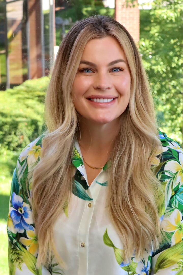 Ashley Witherspoon, Real Estate Salesperson in Overland Park, Kansas City Homes