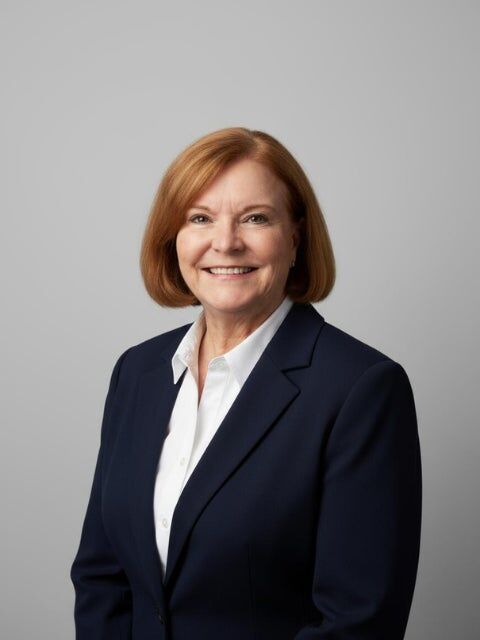 Deb Lau, Real Estate Salesperson in Cape Coral, ERA Real Solutions Realty