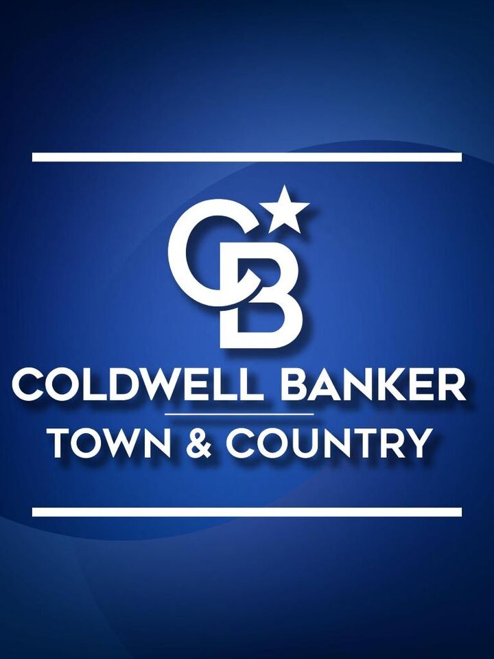 Gio Jaramillo, Real Estate Salesperson in Covina, Town & Country