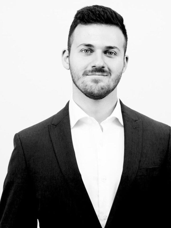 Zachary Soccio-Marandola,  in St. Catharines, Coldwell Banker Momentum Realty, Brokerage
